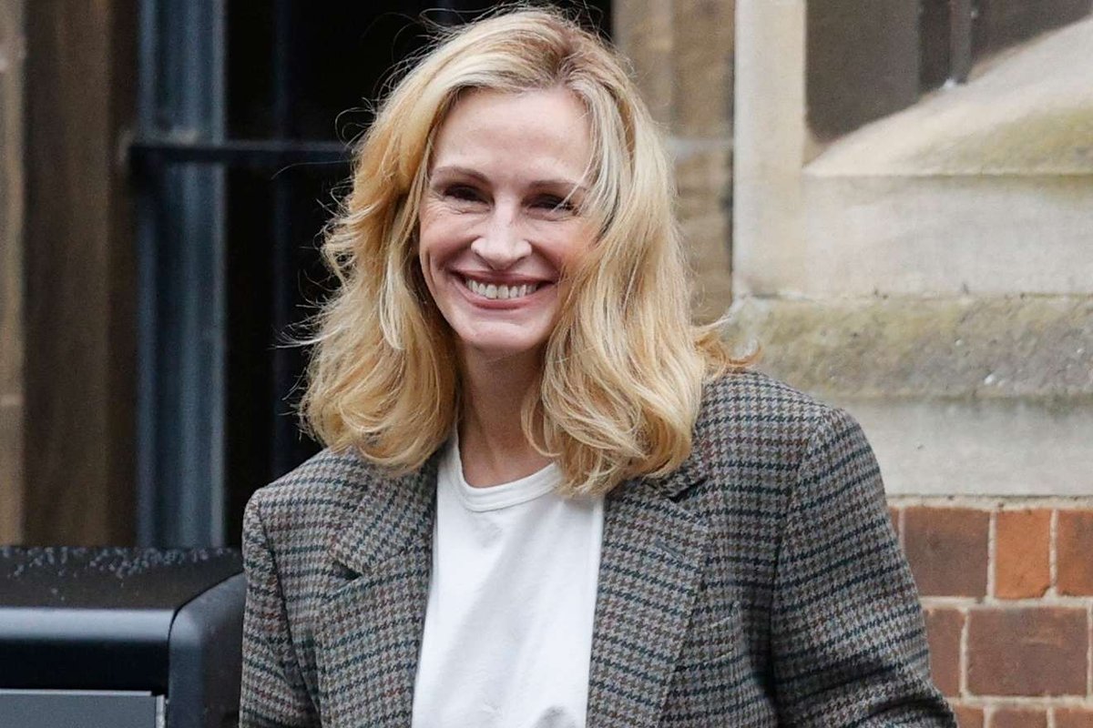 Julia Roberts Flaunts Striking Blonde Bob in After the Hunt Trailer