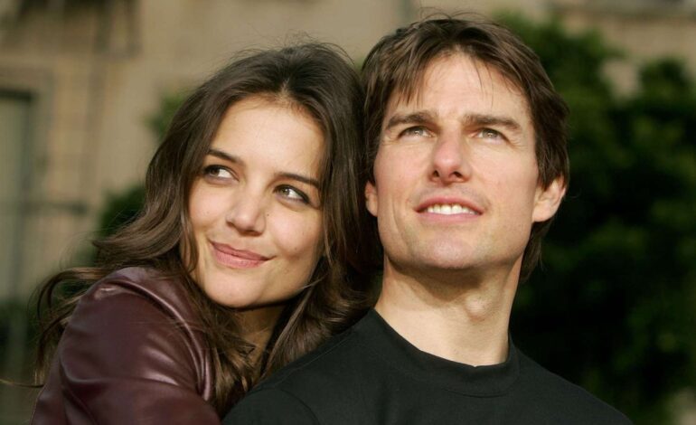 Katie Holmes Shrugs Off Tom Cruise & Ana de Armas Dating Buzz