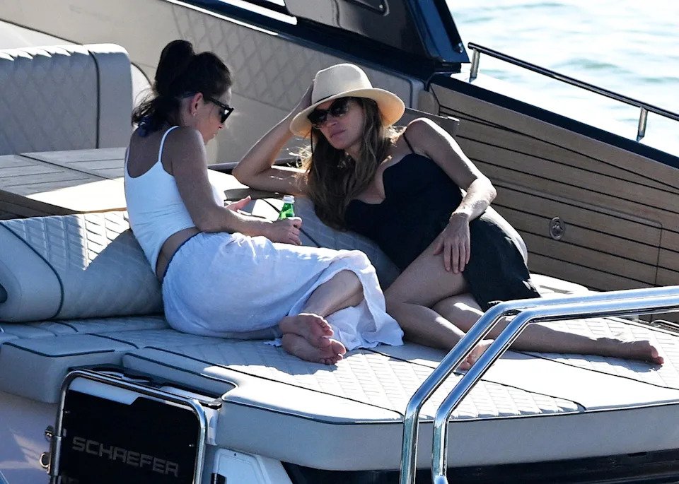 Katy Perry Glows in Black Bikini During Post-Breakup Yacht Retreat