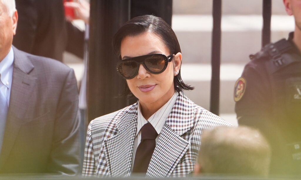 Kris Jenner Unveils Snatched Bob on Paris Fashion Night