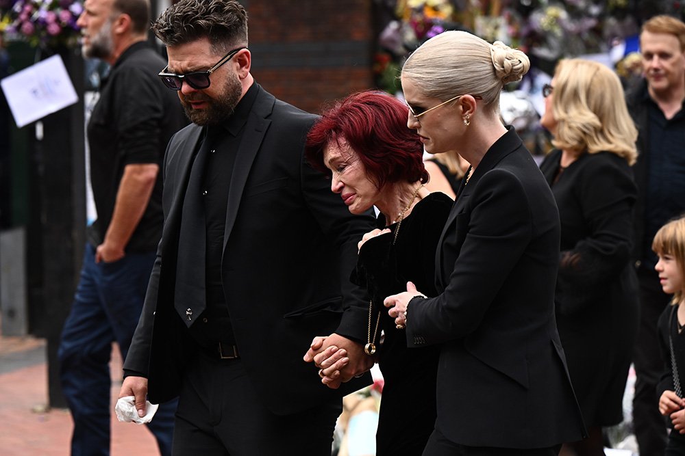 Sharon Osbourne and Kids’ Subtle Tributes Steal the Show at Ozzy’s Funeral