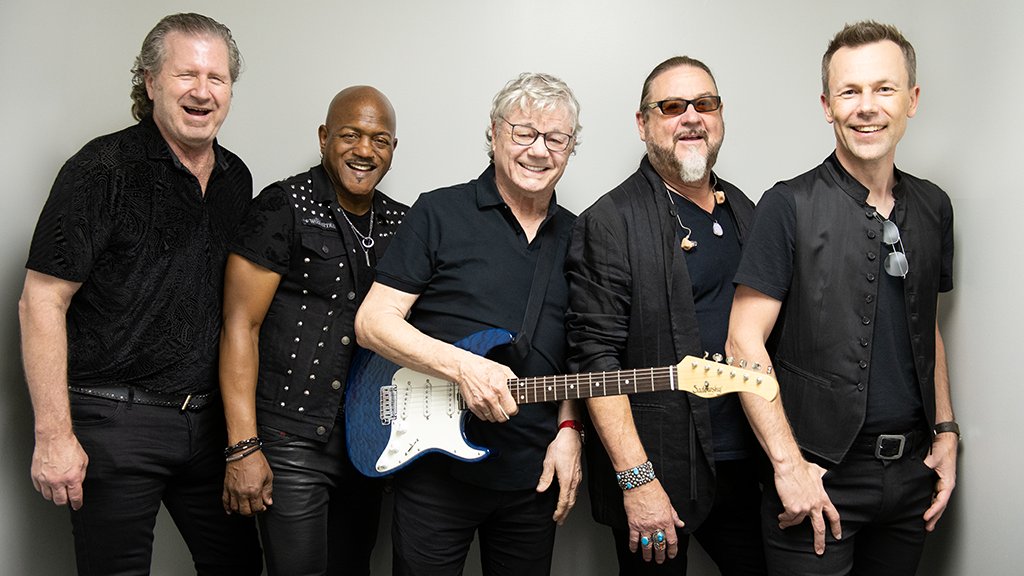 Steve Miller Band Cancels Full Summer Tour, Fans Question ‘Weather’ Excuse