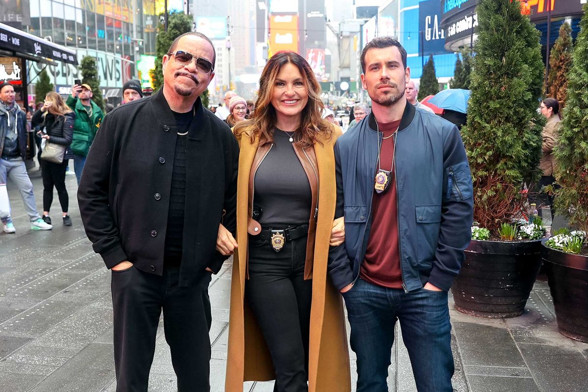 SVU Season 27 Welcomes Back Octavio Pisano with Hargitay’s Sneak Peek