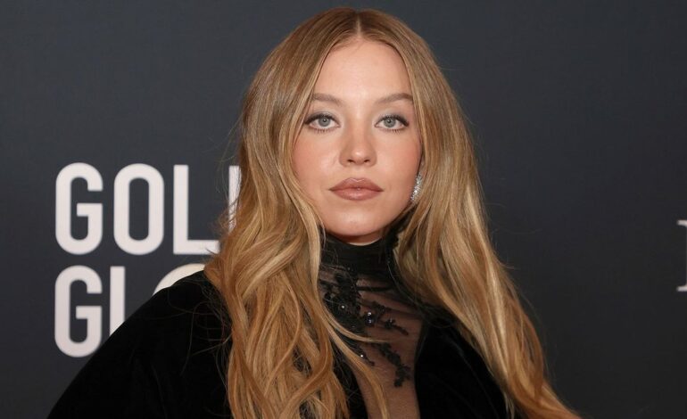Sydney Sweeney Strolls Venice with Orlando Bloom & Tom Brady, Still Flying Solo