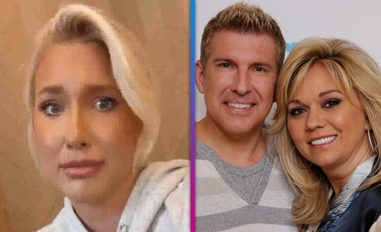 Todd & Julie Chrisley Dryly Deny Divorce Rumors After Prison Pardon