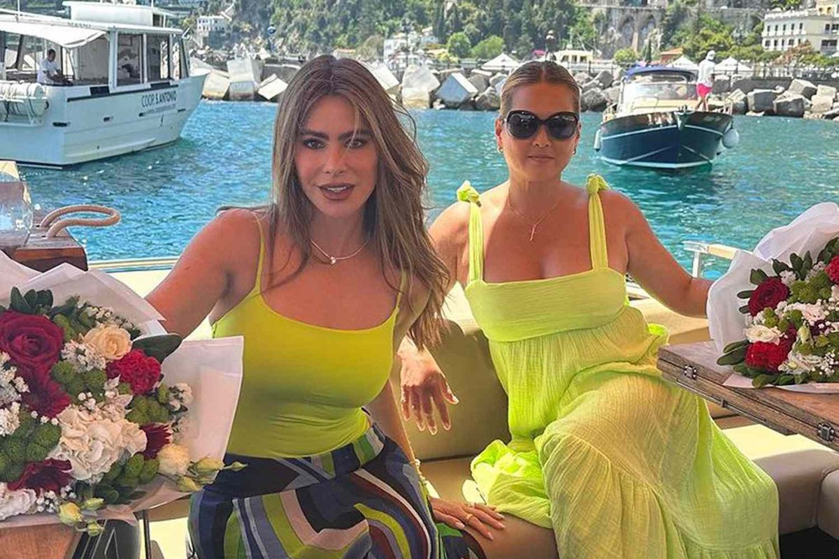 Vergara’s Bold Ibiza Bikini Reveal Sparks Summer Frenzy