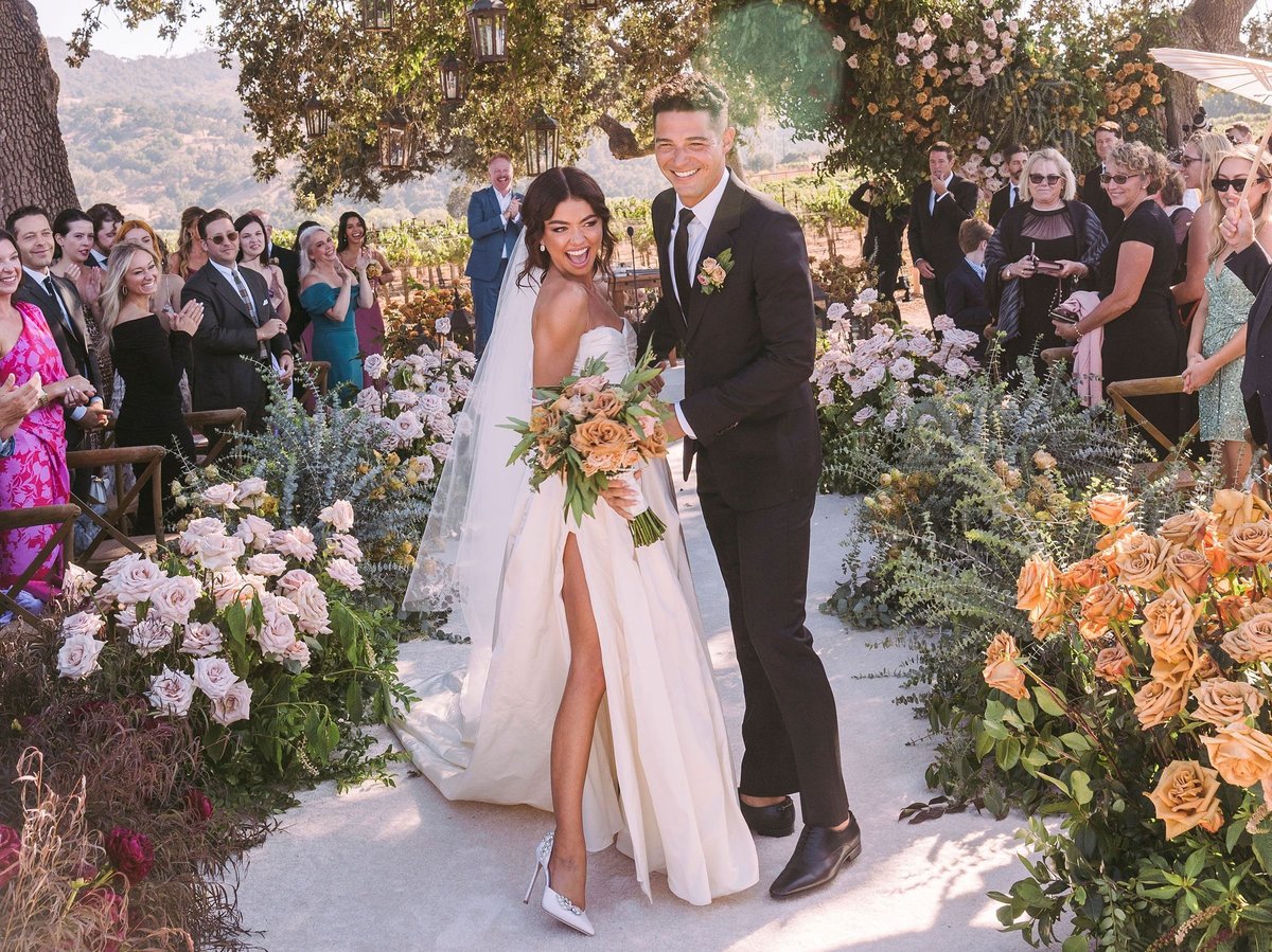 Wells Adams Reveals Bachelor in Paradise Drink Requests and Sarah Hyland’s Favorite Pour