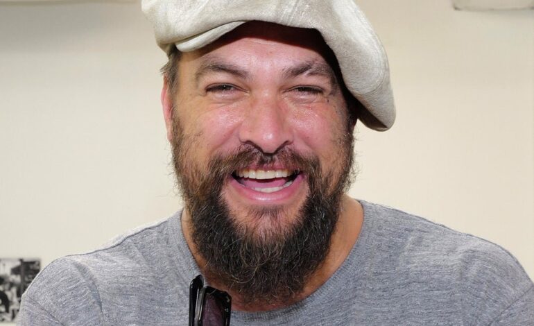 Jason Momoa Unrecognizable After Epic Beard Shave in New Photo Challenge