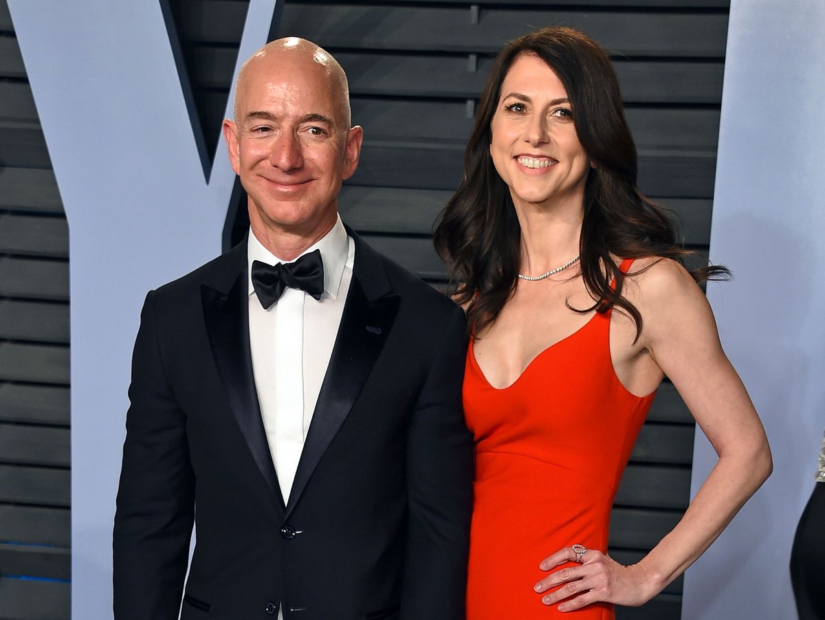 Jeff Bezos Mourns Mother Jackie Bezos: Family Tribute, Dementia Battle, and Amazon’s Early Bet