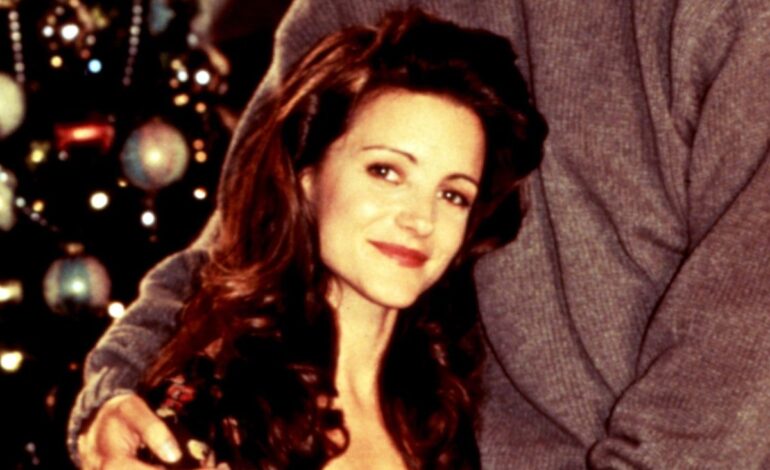 Kristin Davis Opens Up About Cold Shoulder Drama on Melrose Place Set