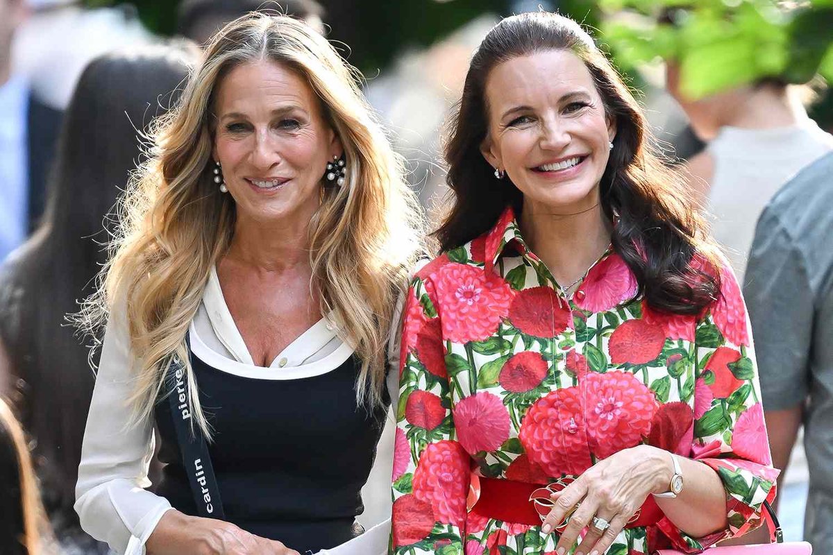 Kristin Davis Reveals How Sarah Jessica Parker Called Out Her Eating Struggle and Helped Her Heal