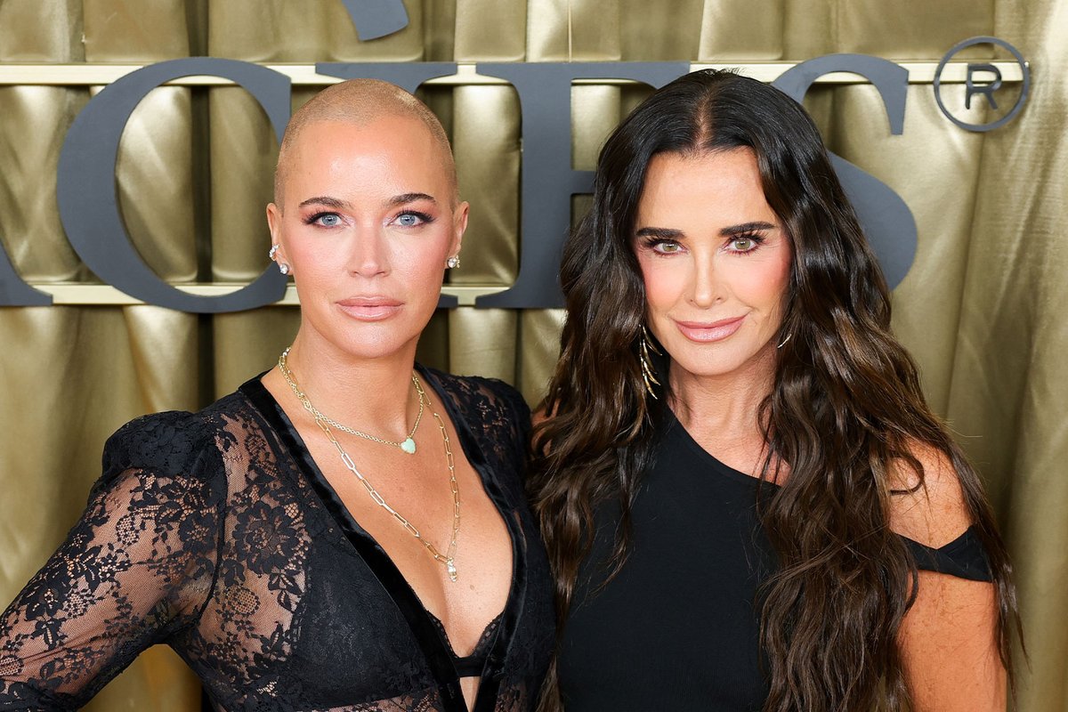 Kyle Richards Declares Her “Barefoot” Shoes a Fall Wardrobe Essential — And Yes, They’re on Amazon