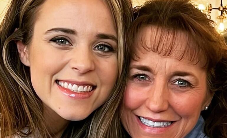 Michelle Duggar Steps In for Daughter Jessa’s Sixth Baby Arrival