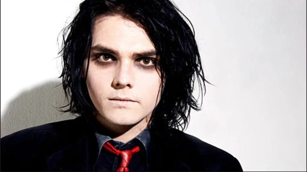 My Chemical Romance’s MetLife Spectacle: Dark Drama, Pyro Panic and Intimate Garage Vibes