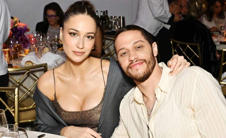 Pete Davidson Feels “Guilty” as Elsie Hewitt Faces Spotlighted Pregnancy