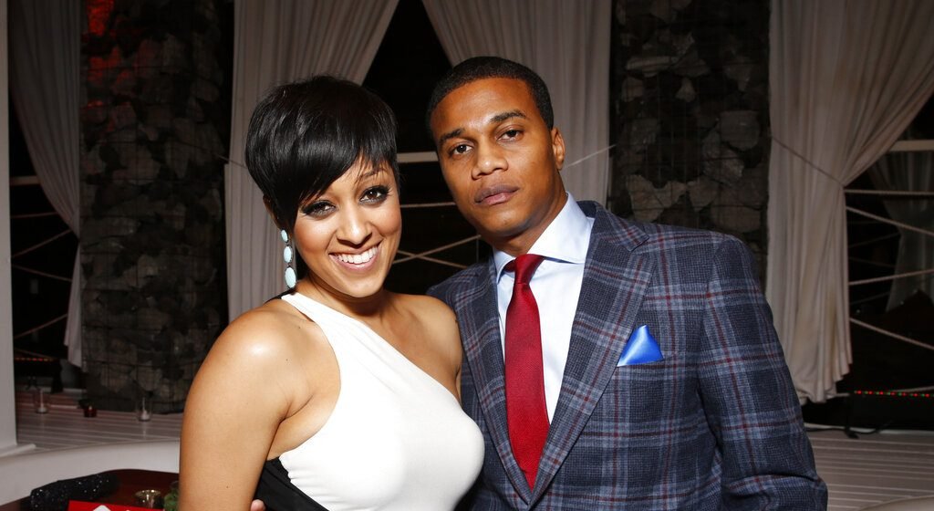 Tia Mowry Embraces Women-Only Tea App Despite Major Data Leak