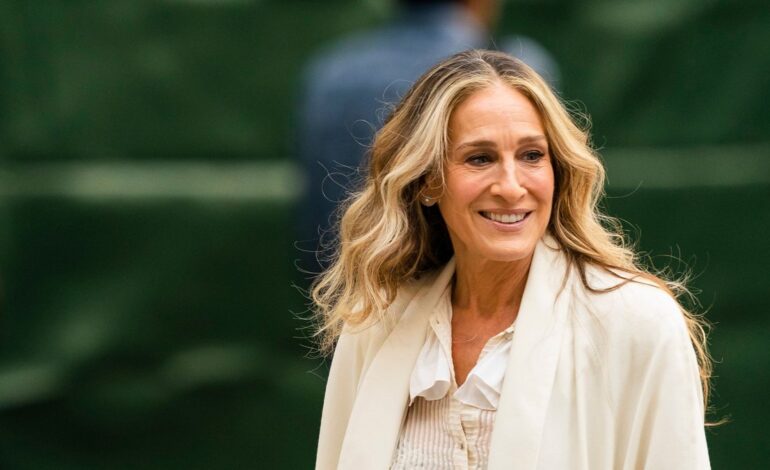 Why ‘And Just Like That’ Ended With a Toilet Shot and Carrie Alone: Showrunner Speaks Out