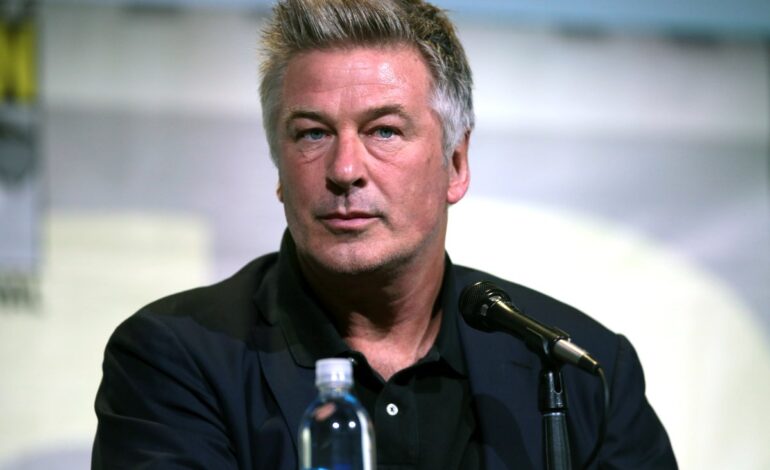 Alec Baldwin Drops “Notes” on Hilaria’s DWTS Debut and the Internet Is Watching