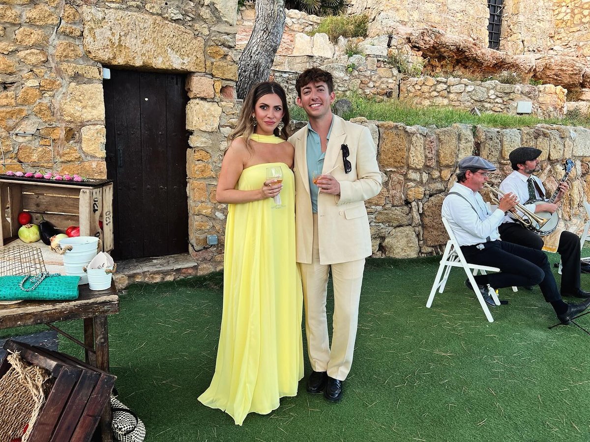 Andrea Bowen and Josh Zuckerman Expecting First Baby: A New Chapter for the Desperate Housewives Alum