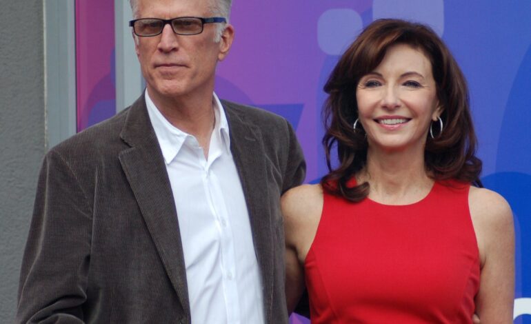 Danson and Steenburgen Deliver Heartfelt Bob Hope Tribute at Emmys 2025