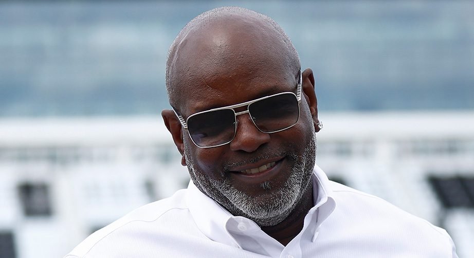 Emmitt Smith’s Dirty Laundry: NFL Legend Accused of Fraud by Ex-Business Associate