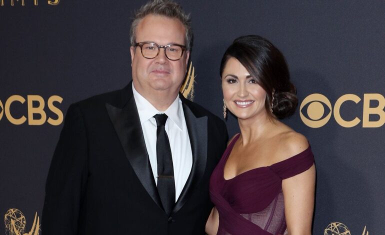 Eric Stonestreet Ties the Knot with Longtime Love Lindsay Schweitzer in Intimate Kansas City Ceremony