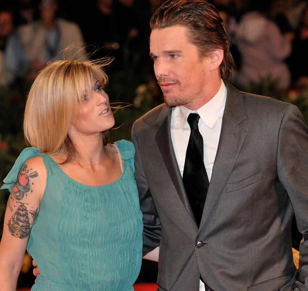 Ethan Hawke Reveals River Phoenix’s Battle with Hollywood’s Phonies: A Quiet Tragedy Behind the Spotlight