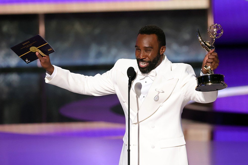 Historic Emmys Win: Tramell Tillman’s Mom Steals the Spotlight with Tearful Reaction