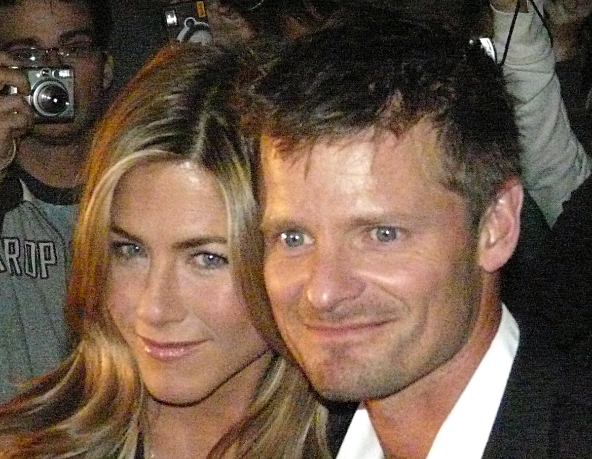 Jennifer Aniston’s Morning Show Rival Steals Scene with Bucket List Moment and Hot-Take Echoes