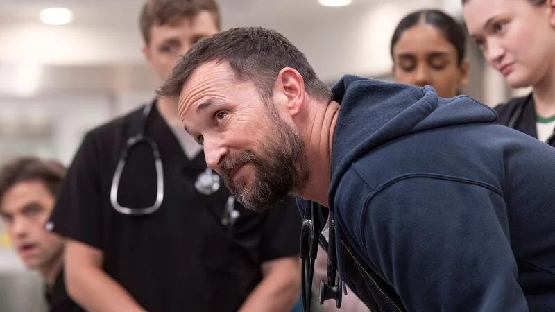 Noah Wyle Seals Emmys Night in Scrubs Tuxedo Payoff: A Hollywood Love Letter to Frontline Heroes
