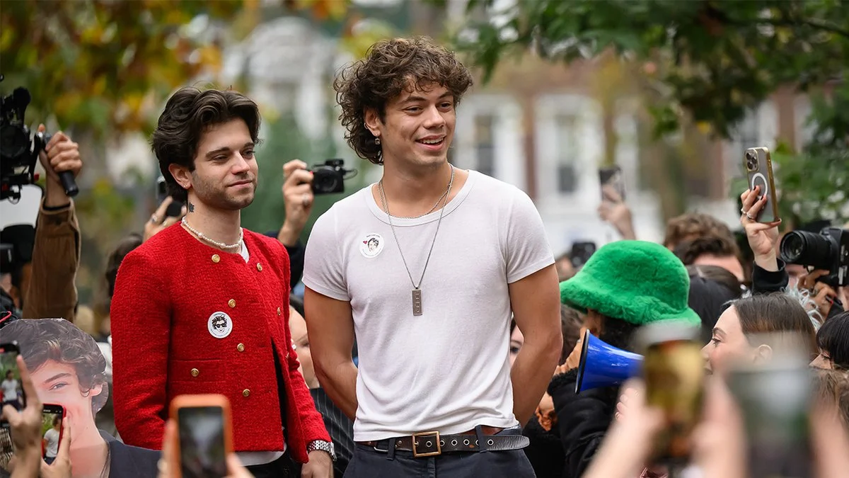 Paul Mescal Keeps Romance With Gracie Abrams Private: The Quiet Path Behind a High-Profile Pairing