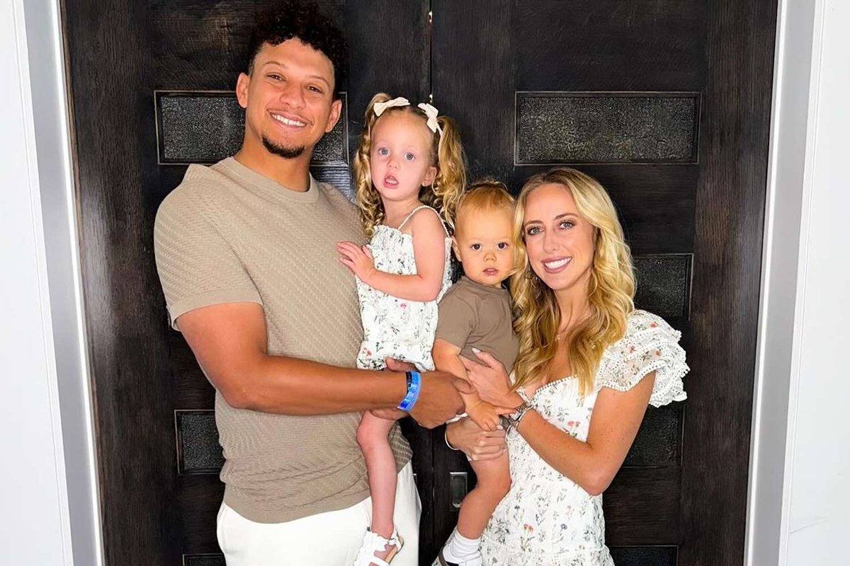 The Unbreakable Bond: Patrick and Brittany Mahomes’ Golden Love Story
