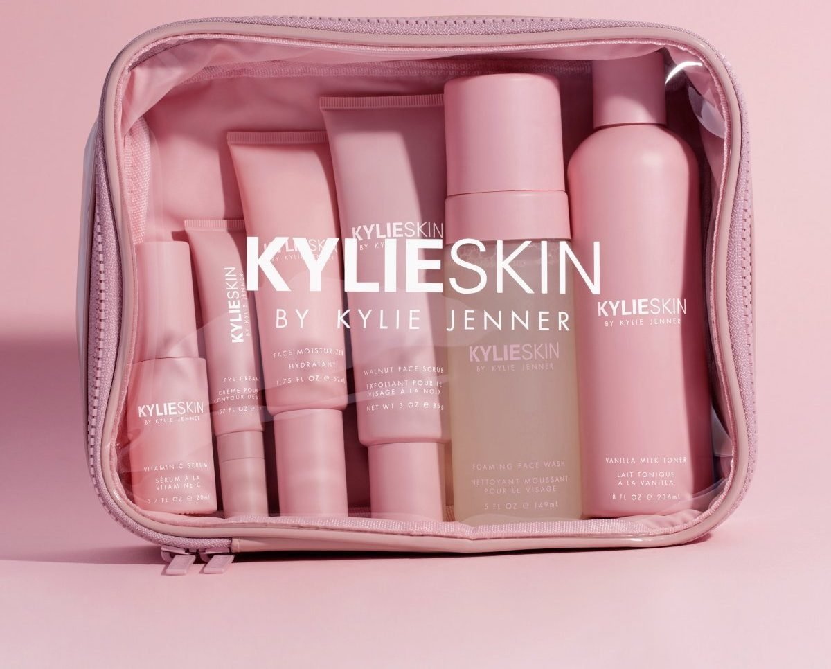 Unlocking Radiant Glow: The Top Beauty Tools Celebrities and Experts Swear By